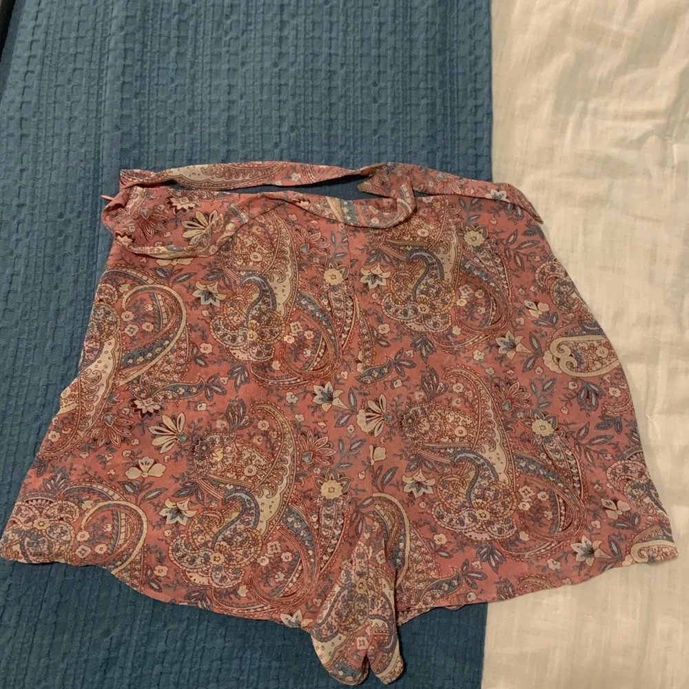 Revolve/ Show Me Your Mumu Great Wrap Blushing Paisley Wrap Skort - Picture 7 of 9